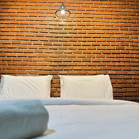 S1 City Hotel Buriram Dış mekan fotoğraf