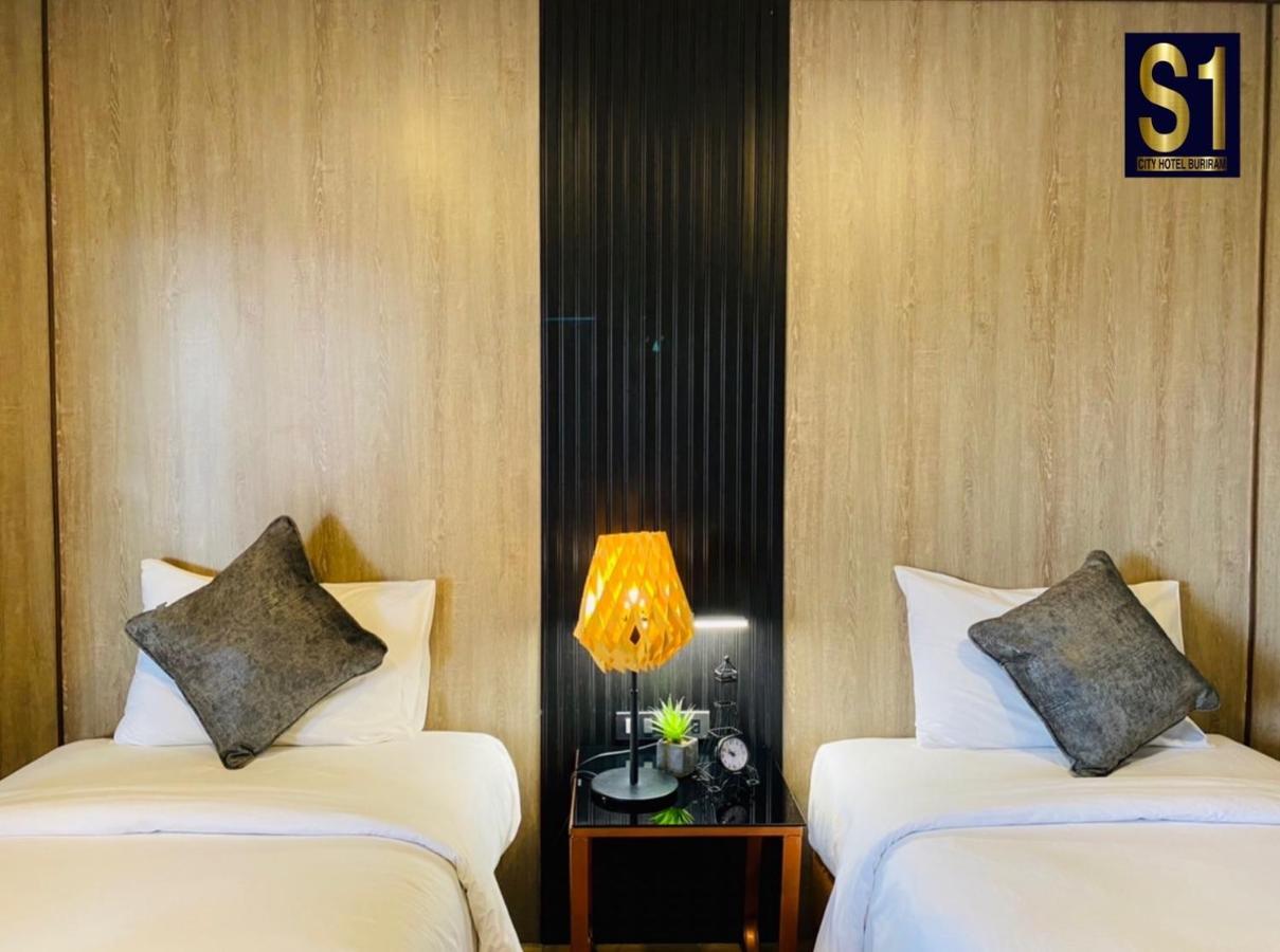 S1 City Hotel Buriram Dış mekan fotoğraf