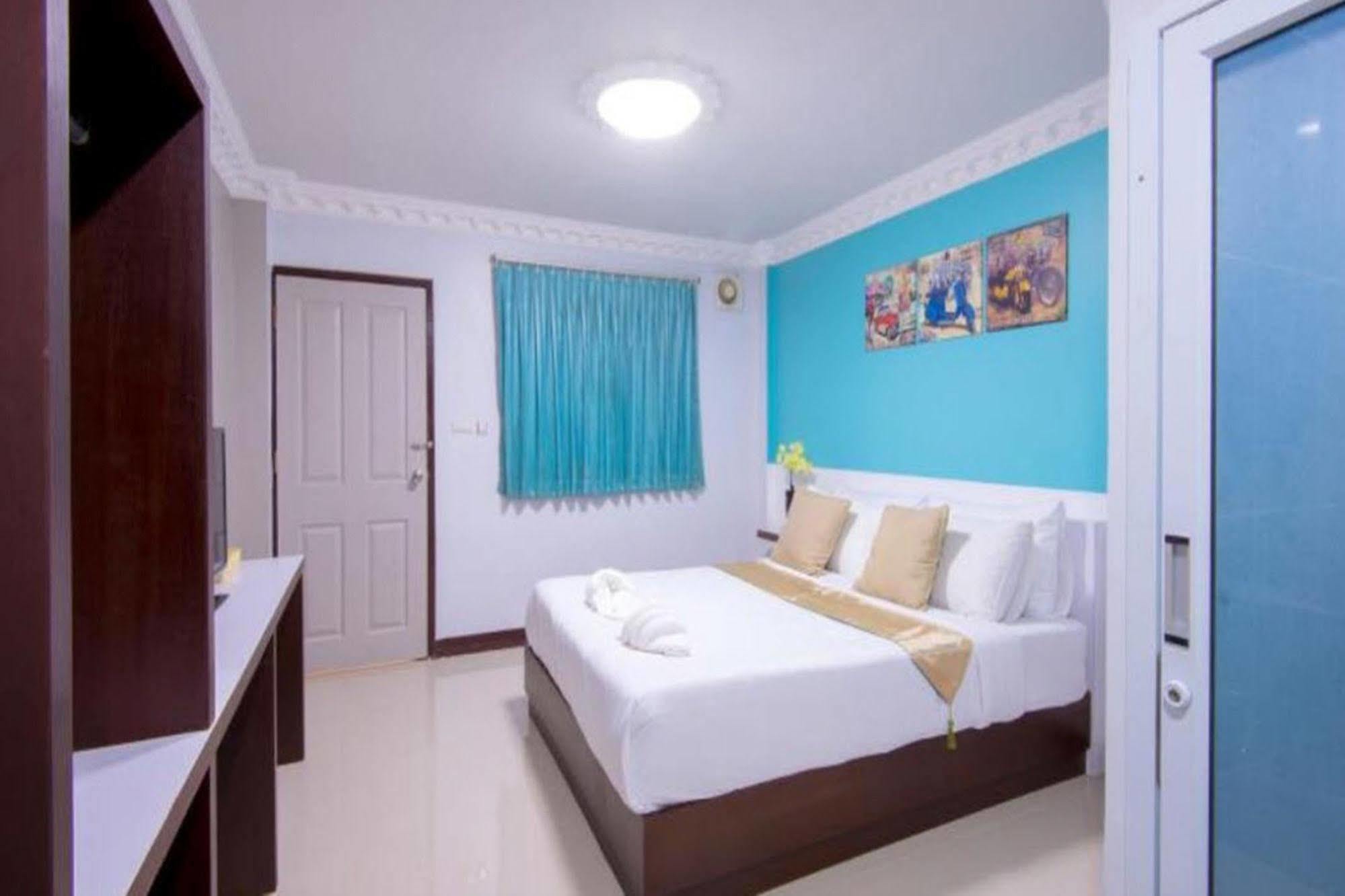 S1 City Hotel Buriram Dış mekan fotoğraf